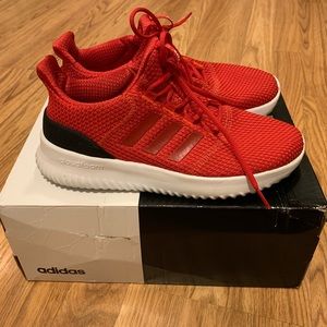 Adidas Cloudfoam sneakers